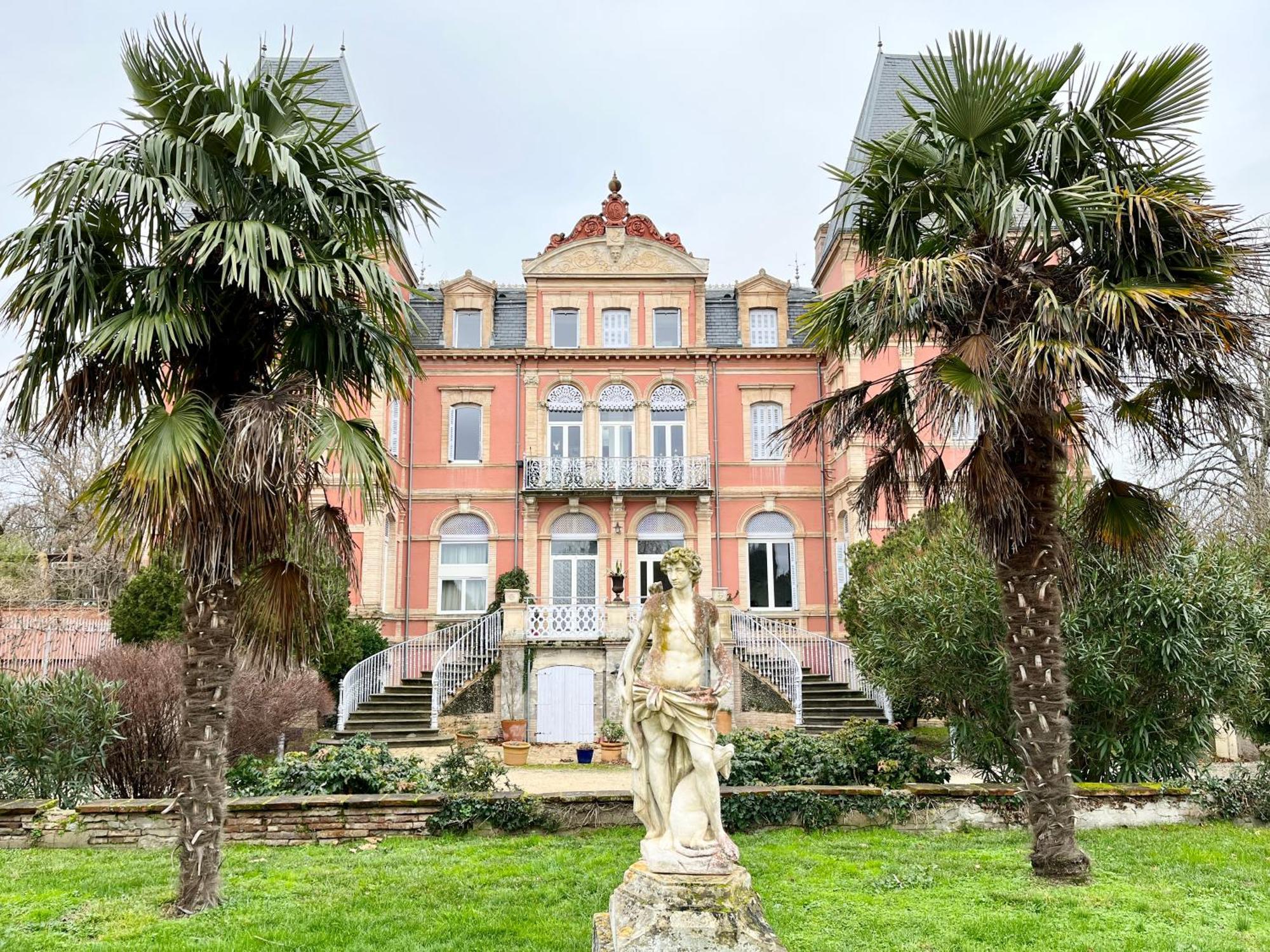 L'Antre Vue - Jacuzzi Au Chateau Belberaud Luaran gambar